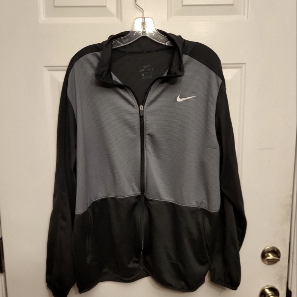 Nike Dri-Fit Full Zip Lightweight Jacket, Black/Grey, Mens XXL